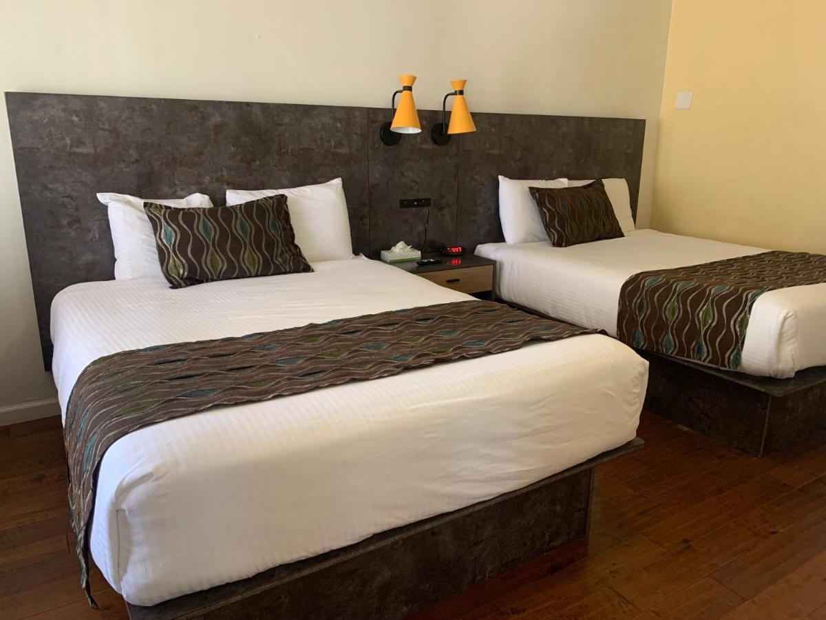 Oasis Inn And Suites Santa Barbara Buitenkant foto