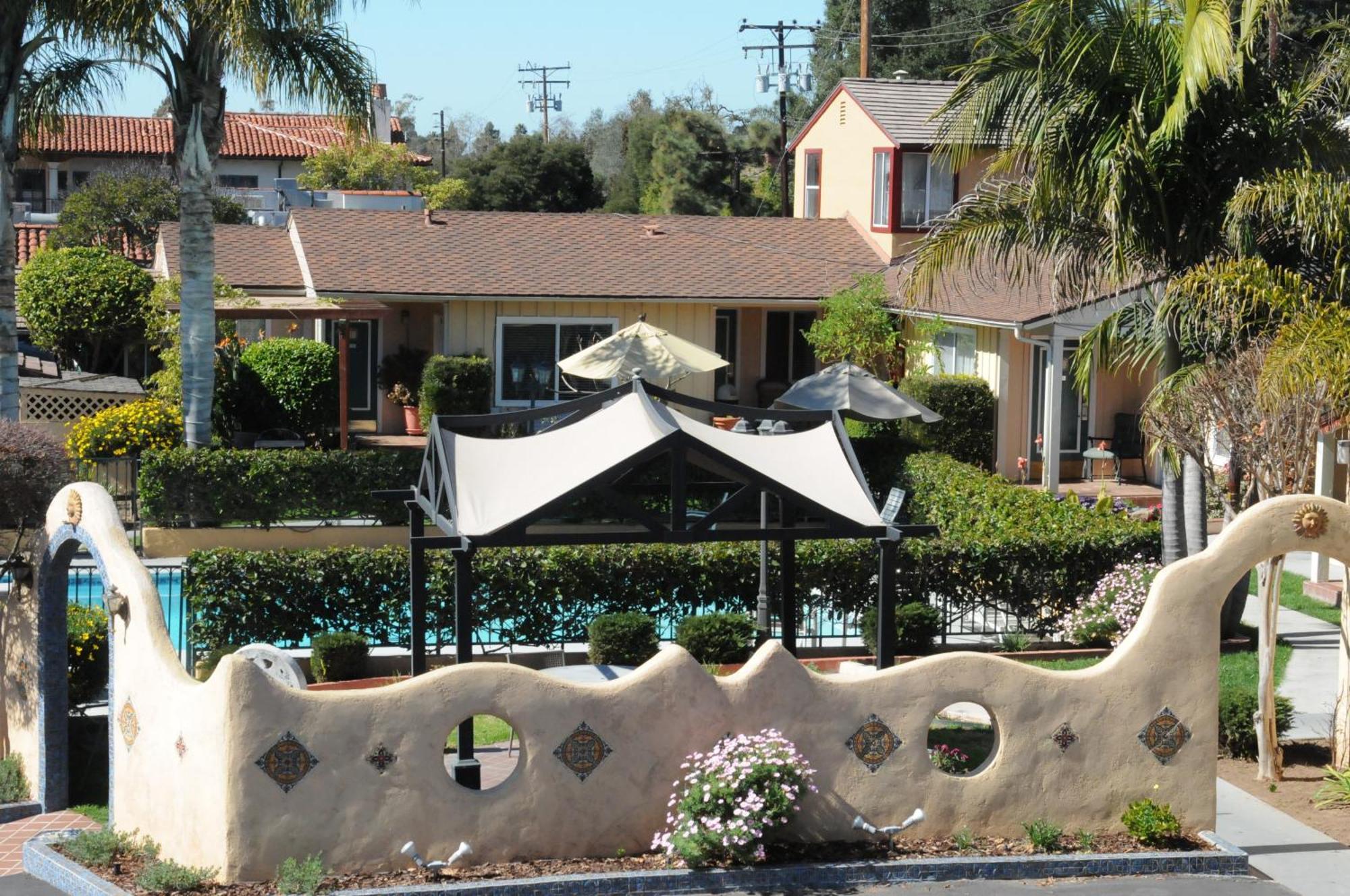 Oasis Inn And Suites Santa Barbara Buitenkant foto