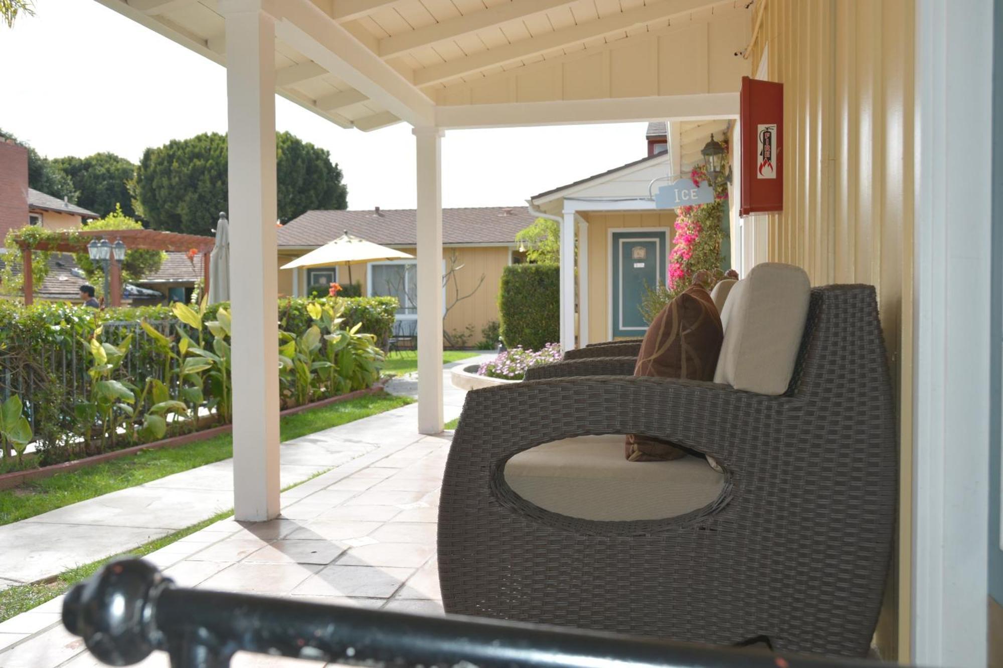 Oasis Inn And Suites Santa Barbara Buitenkant foto