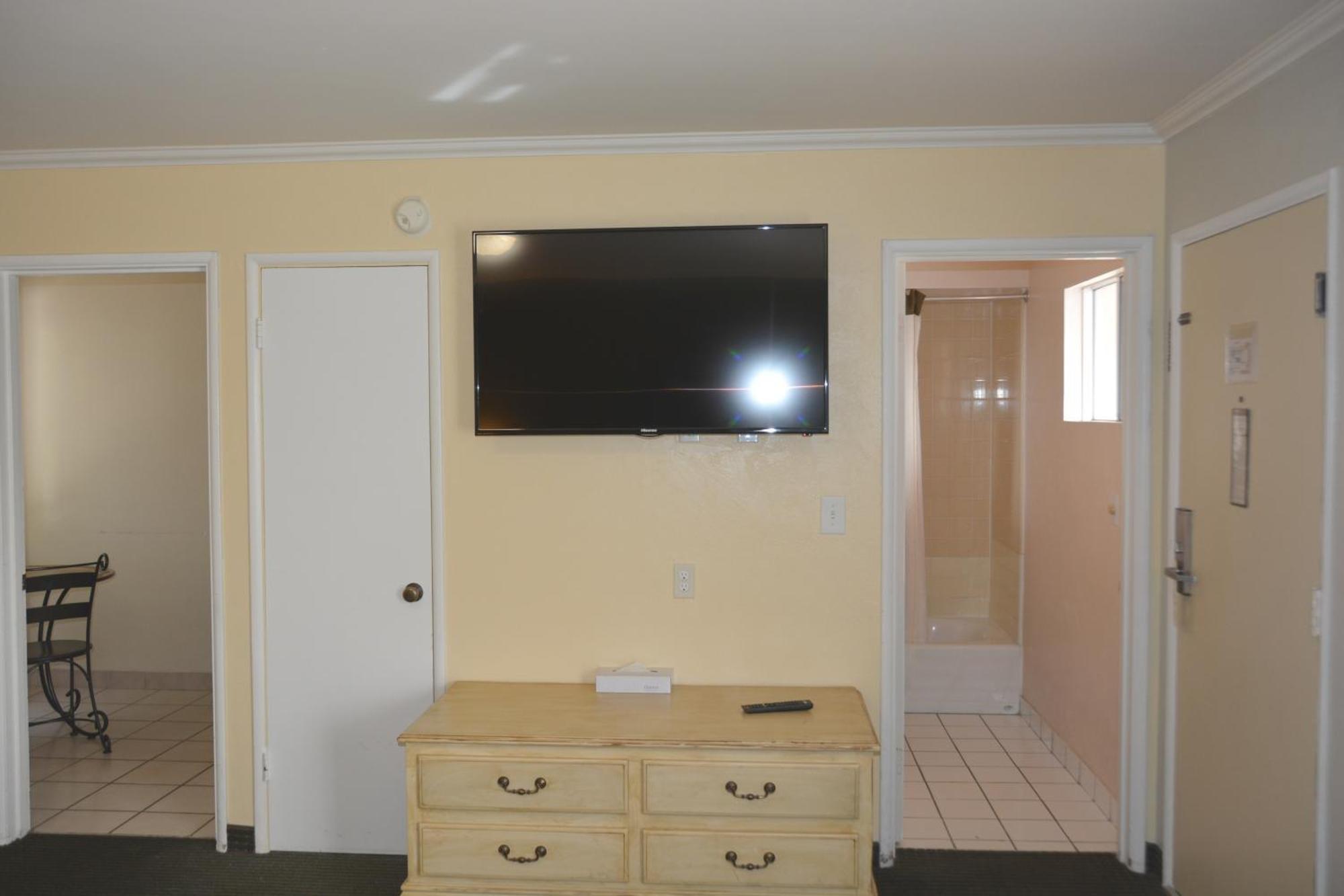Oasis Inn And Suites Santa Barbara Kamer foto