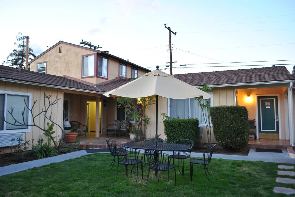 Oasis Inn And Suites Santa Barbara Buitenkant foto